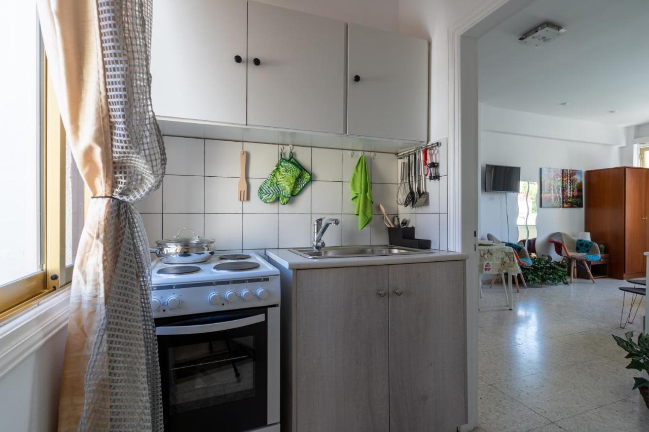 Oasis - Cozy Studio In Larnaca Exterior photo