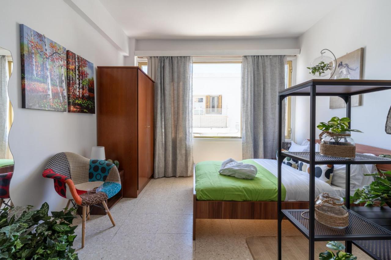 Oasis - Cozy Studio In Larnaca Exterior photo